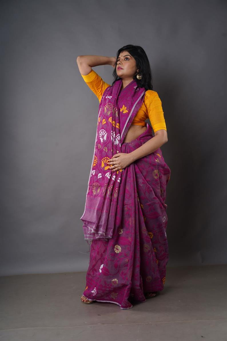 Traditional Bengal Cotton Silk Soft Jamdani Saree with rani colour combination ,Handwoven in the Rich Heritage of Bengal Minakari Dhakai | Item Length: 5.5 Metres Width: 1.2 Meters | Without Blouse Piece.DN NO-1001