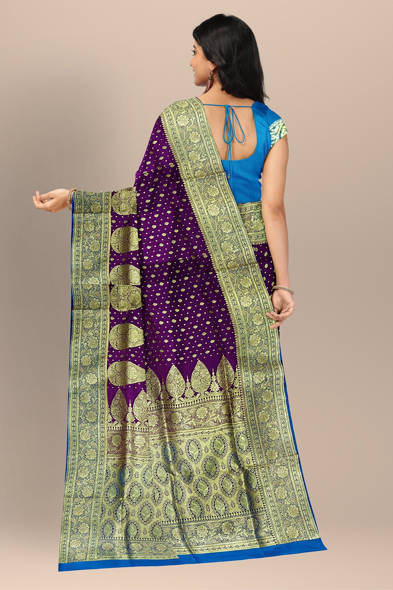 Enchanting Violet Benarasi Saree with Golden Buta and Firoza Contrast Blouse.DN NO-2003