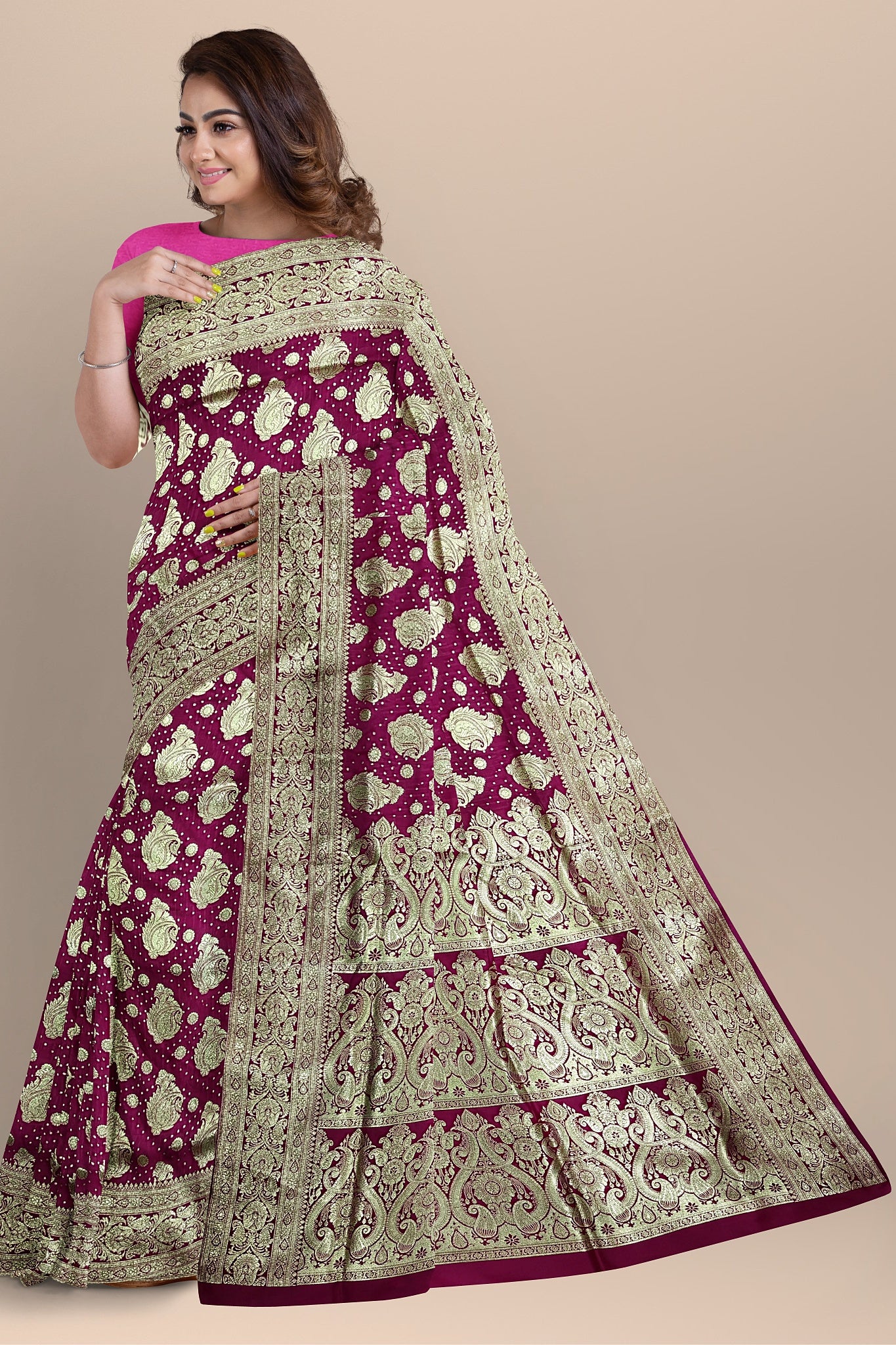 Royal Rani Benarasi Saree with Dual Buta, Kalka Pallu, and Matching Blouse.DN NO-2014