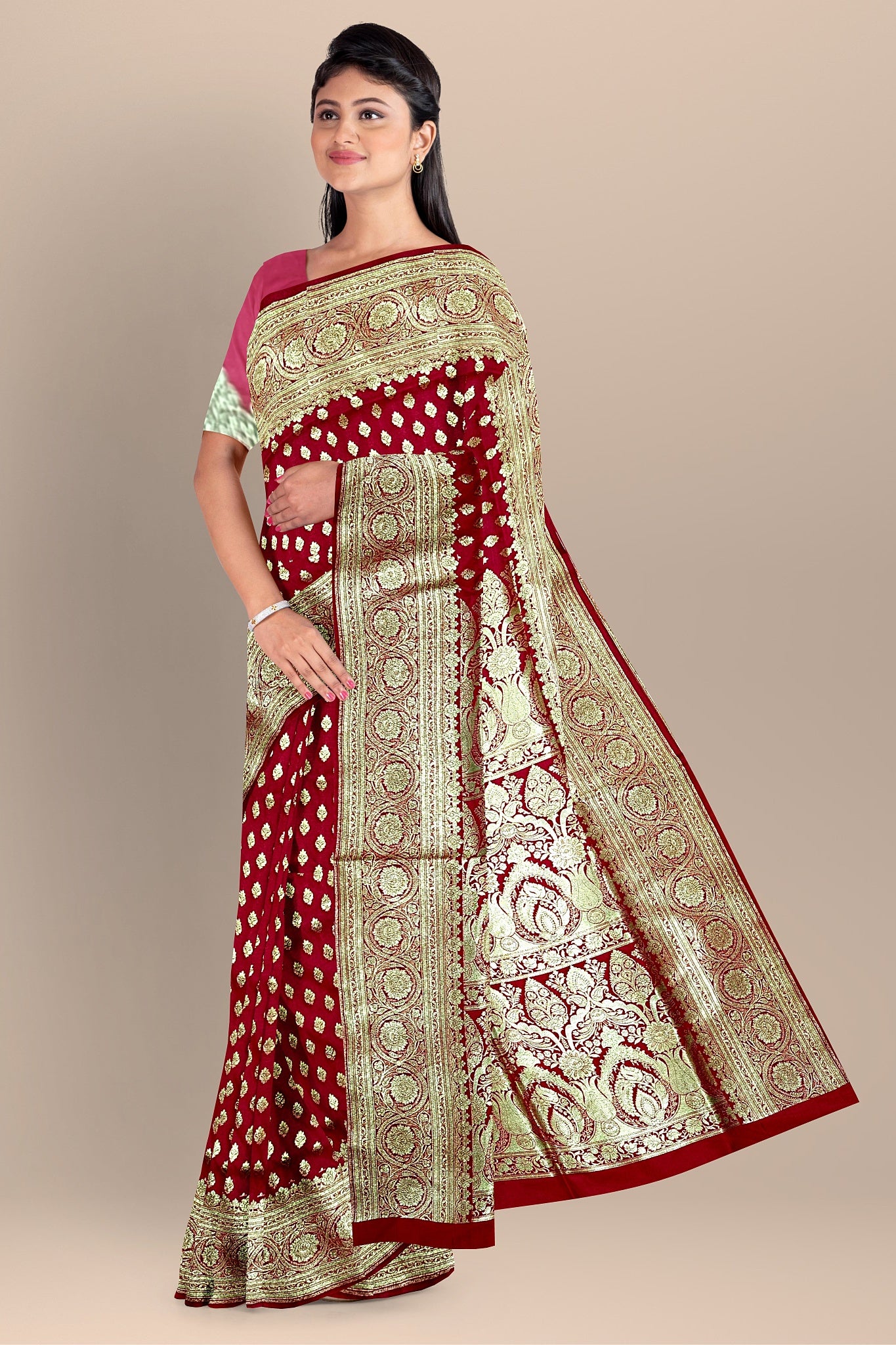Vibrant Strawberry Red Benarasi Saree with Golden Floral Pallu and Matching Blouse.DN NO-2008
