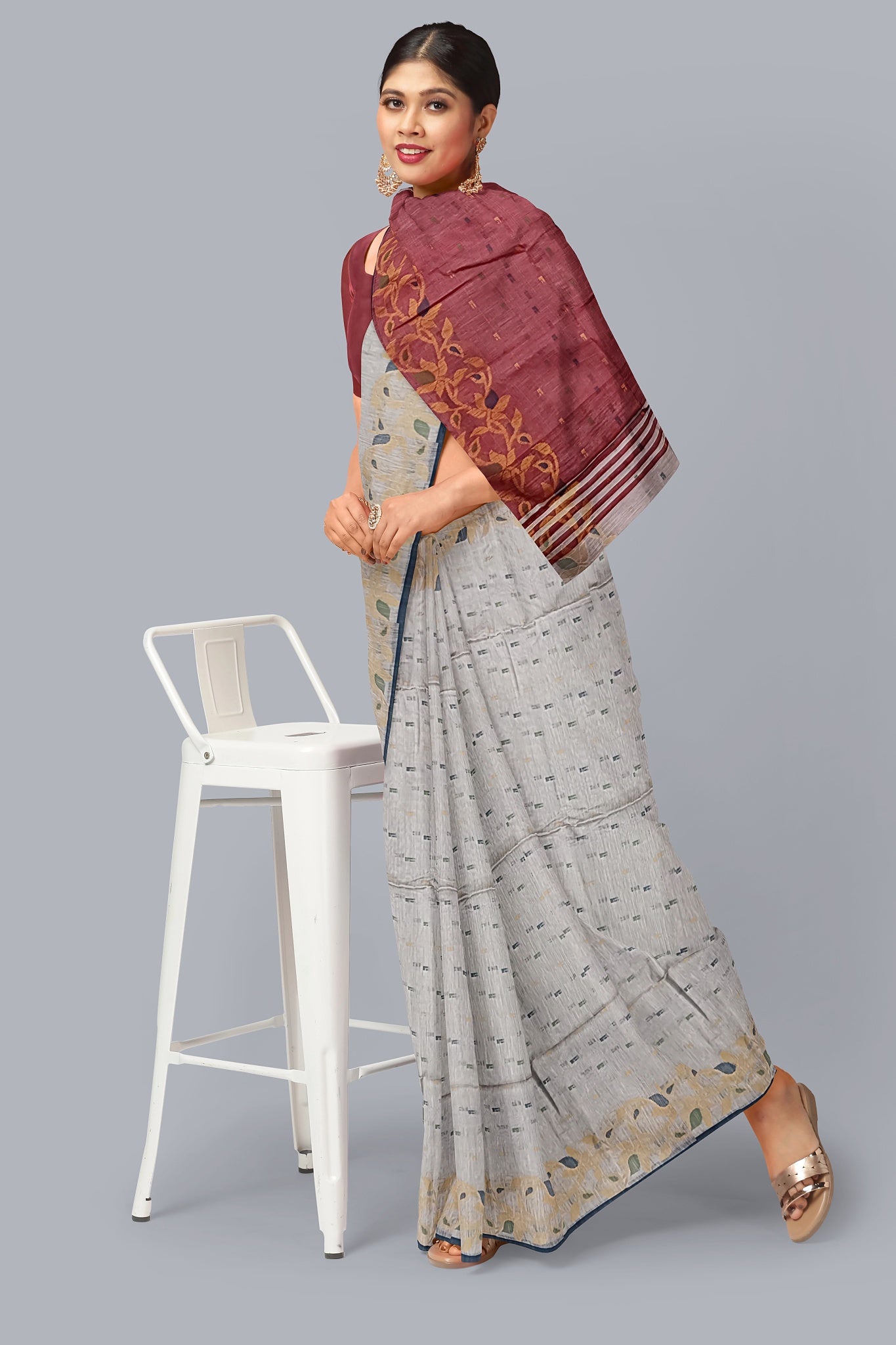 Elegant Handloom Saree in Light Pistal with Contrasting Accents,DN NO-1078