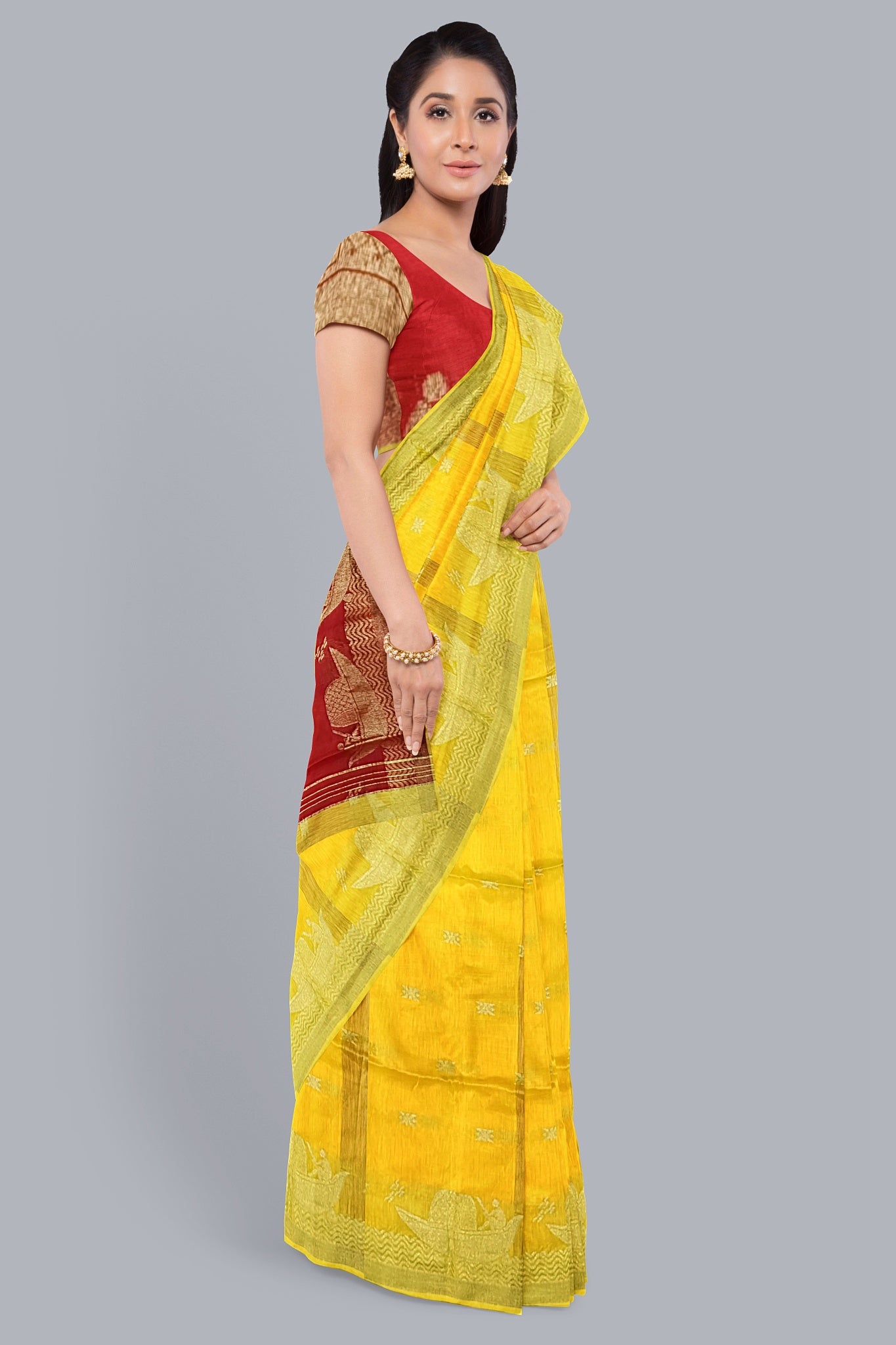 Elegant Handloom Saree in Yellow with Golden Boat Motif,DN NO-1072