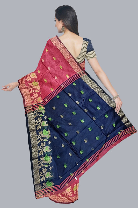 Elegant Handloom Saree in Strawberry with Navy Blue Contrast Pallu,DN NO-1074