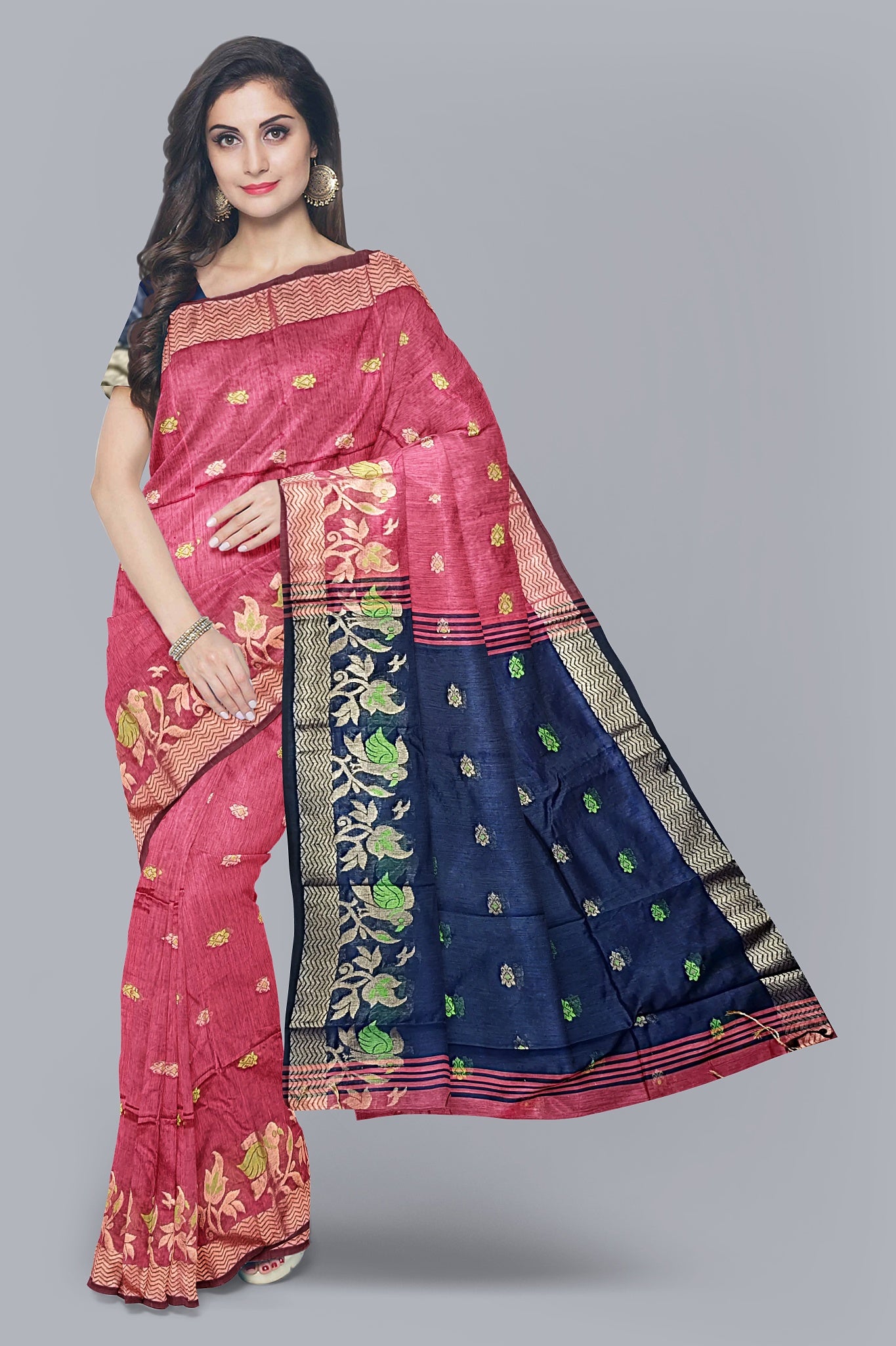 Elegant Handloom Saree in Strawberry with Navy Blue Contrast Pallu,DN NO-1074