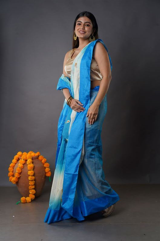 Traditional Soft Mulmul sky & white colour Bengal Handloom Pure Cotton Saree Without Blouse Piece.DN NO-1055