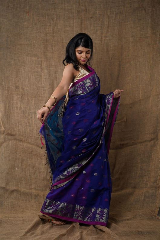 Traditional Soft Mulmul navy blue colour Bengal Handloom Pure Cotton Saree Without Blouse Piece.DN NO-1035