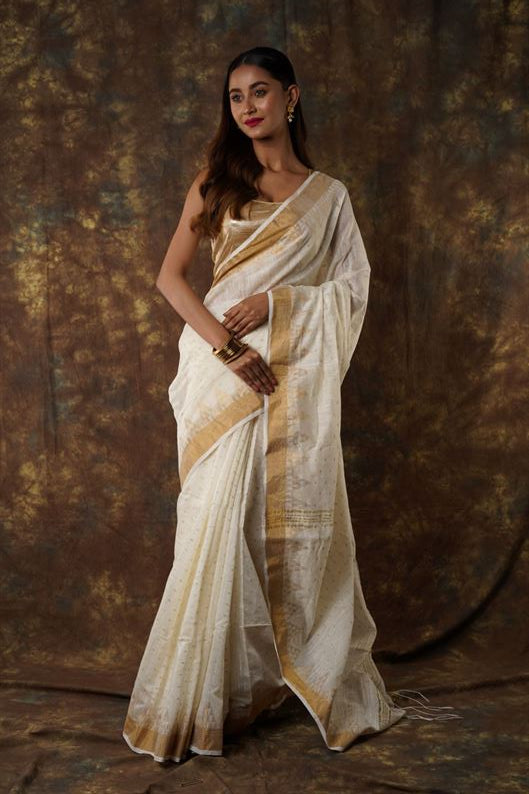 Traditional Soft Mulmul cream colour Bengal Handloom Pure Cotton Saree Without Blouse Piece.DN NO-1046
