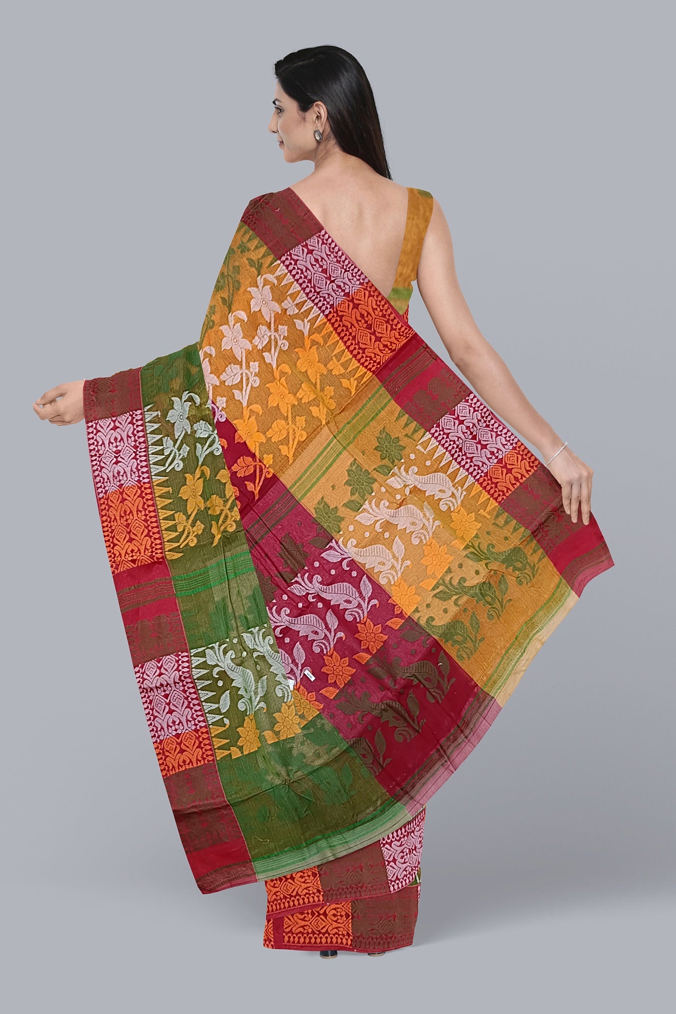 Opulent 3D Tant Jamdani Saree in Green, Red, and Mustard Yellow.DN NO-1094