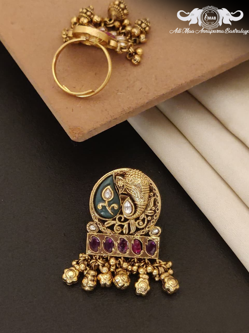 Wholesale Antique Gold Adjustable Ring with Peacock Drop
