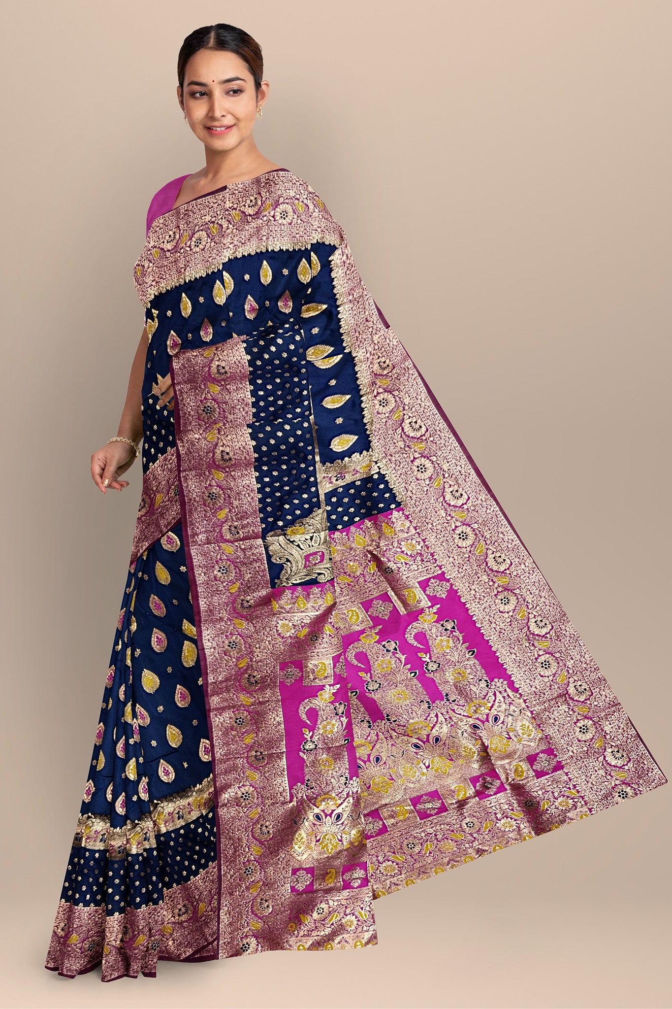 Two-Tone Delight: Strawberry & Sea Green Silk Saree with Buta Work