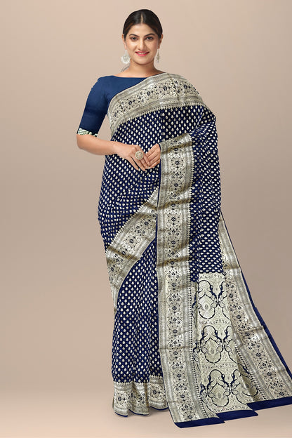 Enchanting Navy Blue Benarasi Saree with Rose Gold Buta and Contrasting Pallu