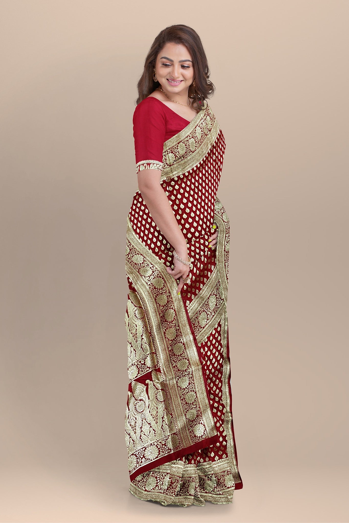 Classic Red Benarasi Saree with Golden Buta and Matching Blouse.DN NO-2002