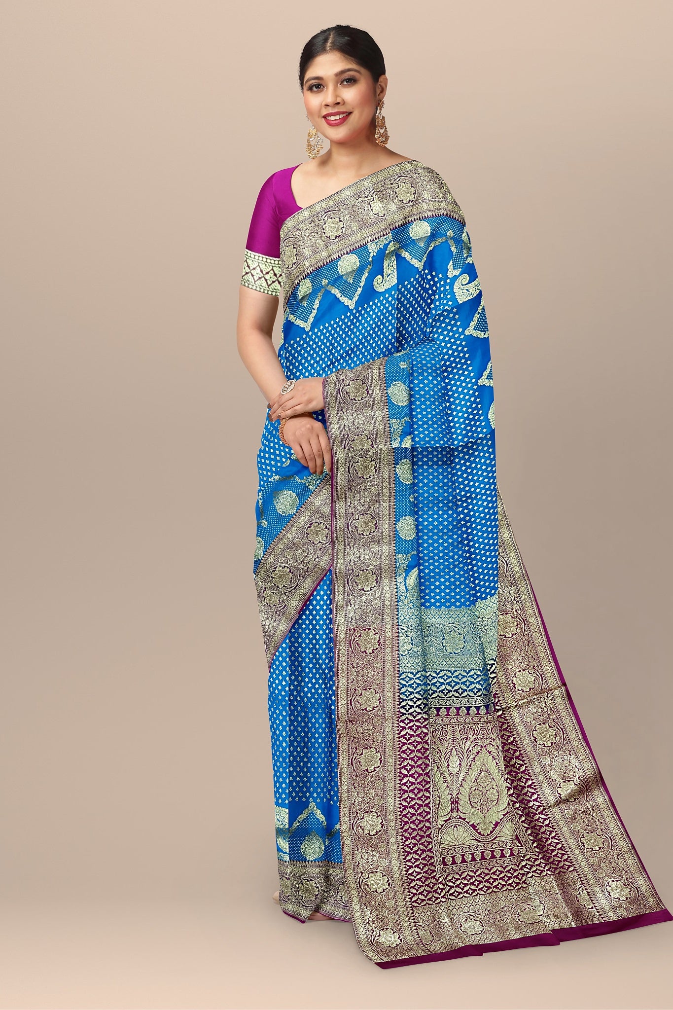 Breathtaking Firoza Benarasi Saree with Mini Buta, Floral Kalka Pallu, and Zari Work