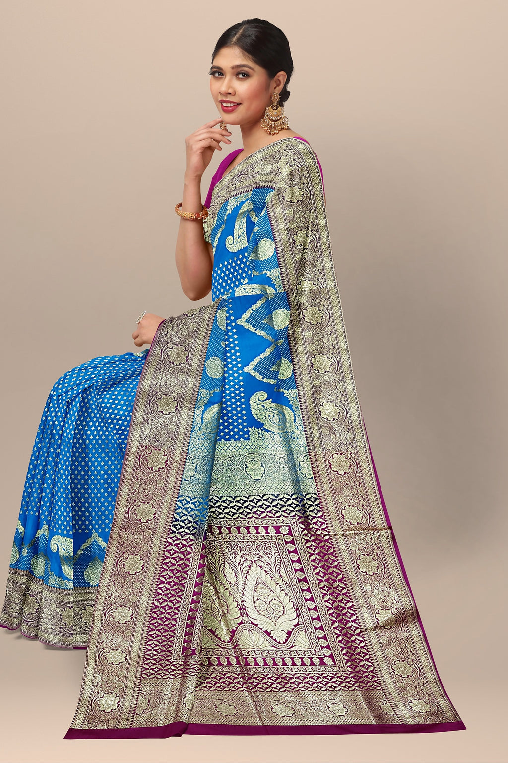 Breathtaking Firoza Benarasi Saree with Mini Buta, Floral Kalka Pallu, and Zari Work