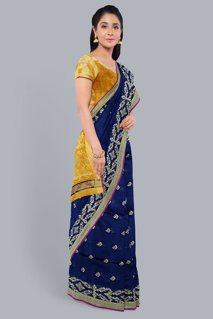 Luxurious Handloom Saree in Navy Blue with Golden Accents,DN NO-1075
