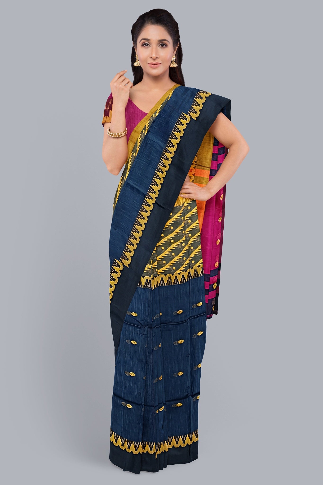 Exquisite Handloom Saree in Navy Blue with Contrasting Accents,DN NO-1081