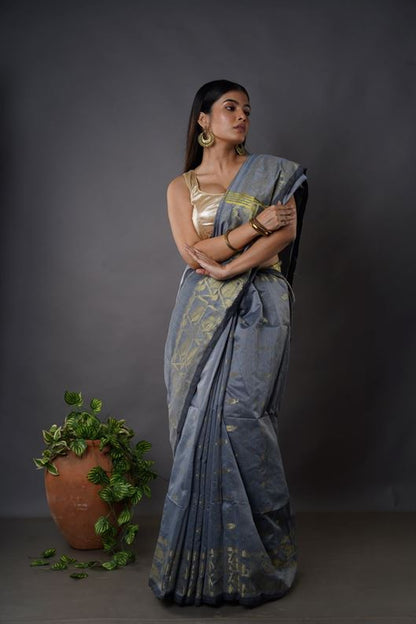 Traditional Soft Mulmul grey colour Bengal Handloom Pure Cotton Saree Without Blouse Piece.DN NO-1033