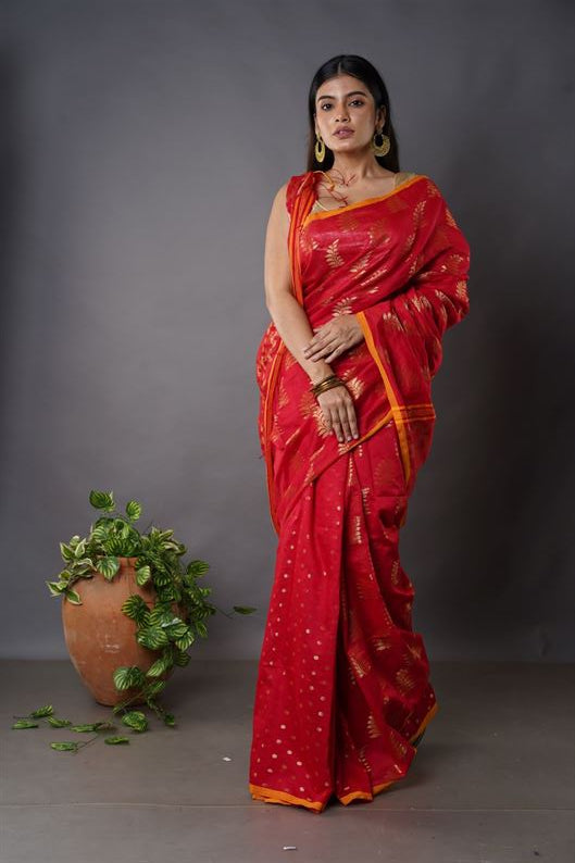 Traditional Soft Mulmul red colour Bengal Handloom Pure Cotton Saree Without Blouse Piece.