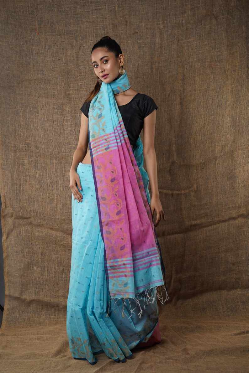 Amab introducing Women`s Traditional Soft Mulmul lite sky & pink colour Bengal Handloom Pure Cotton Saree Without Blouse Piece.