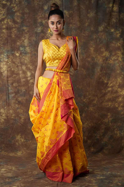 Traditional Soft Mulmul yellow colour Bengal Handloom Pure Cotton Saree Without Blouse Piece.