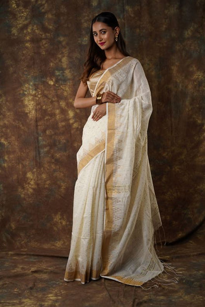Traditional Soft Mulmul cream colour Bengal Handloom Pure Cotton Saree Without Blouse Piece.DN NO-1046