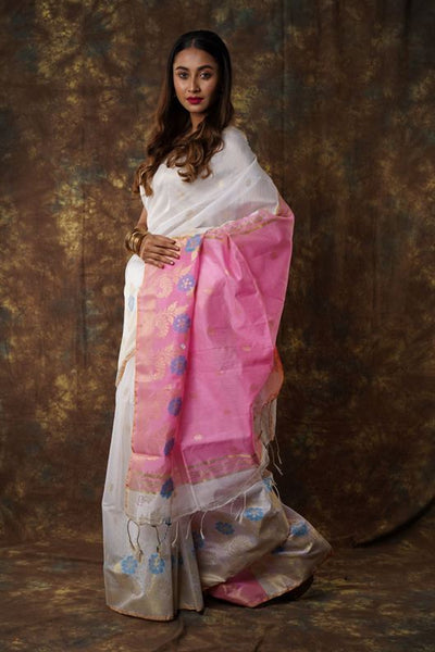 Traditional Soft Mulmul white & pink colour Bengal Handloom Pure Cotton Saree Without Blouse Piece.