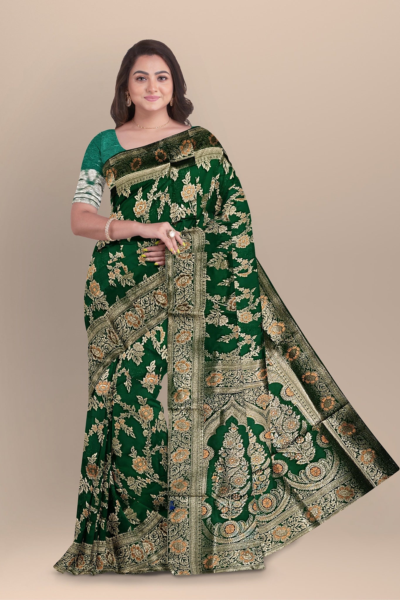 Deep Green Silk Saree with Golden Floral Buta & Contrasting Kalka Pallu