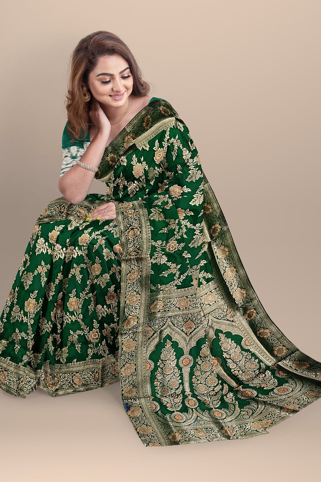 Deep Green Silk Saree with Golden Floral Buta & Contrasting Kalka Pallu