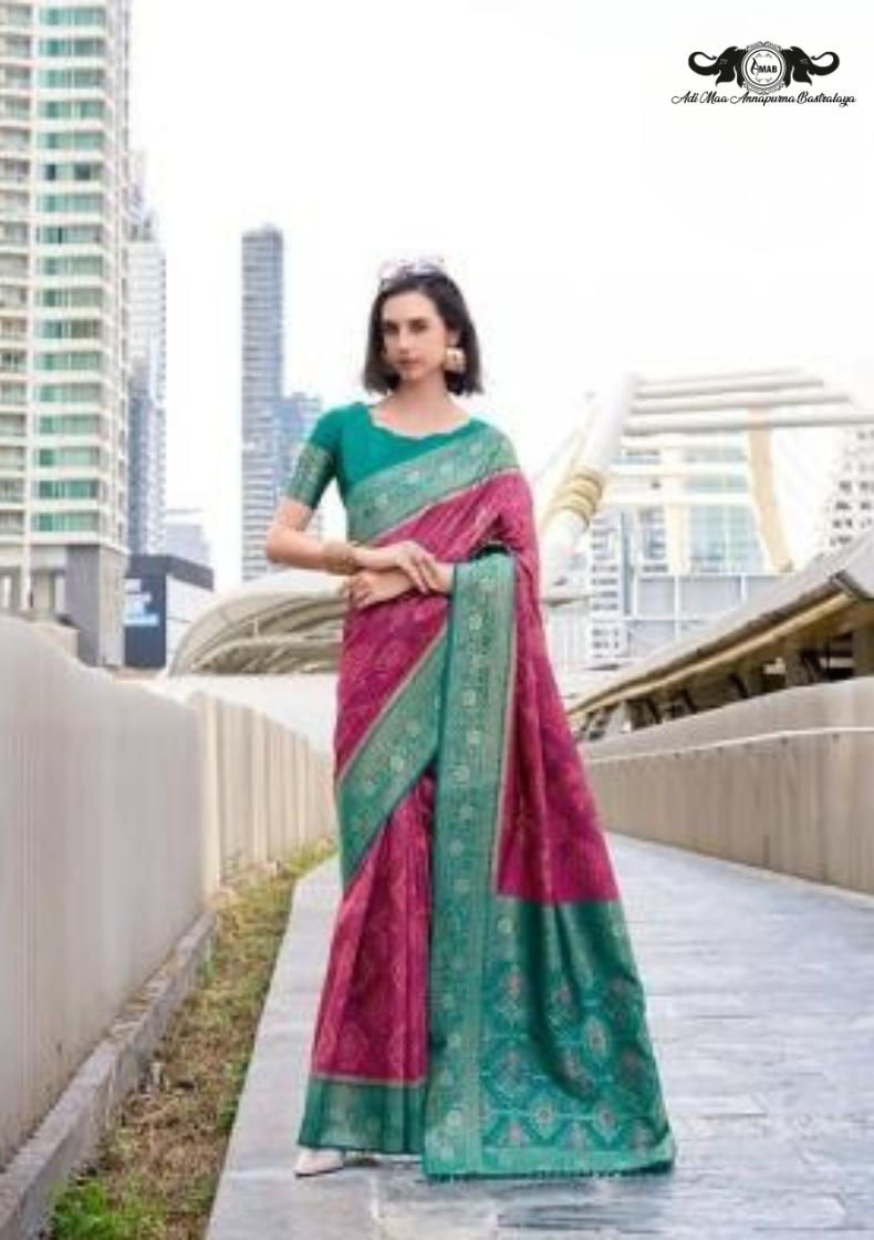 Handloom Banarasi Soft Silk Saree with Traditional Paisley Butti set of 8