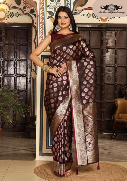 Designer Banarasi Soft Silk Saree with Heavy Leaf Weaving set of 6