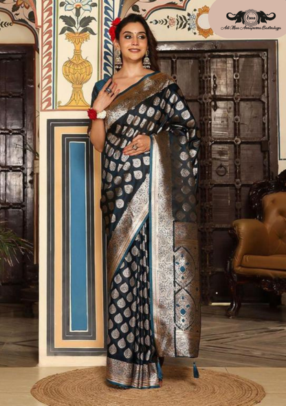 Designer Banarasi Soft Silk Saree with Heavy Leaf Weaving set of 6