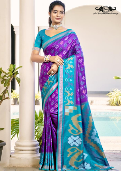 Premium Patola Silk Saree with Traditional Ikkat Prints and Zari Border set of 8
