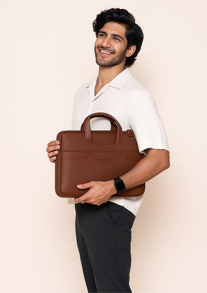 AMAB's Bag – Style Meets Substance