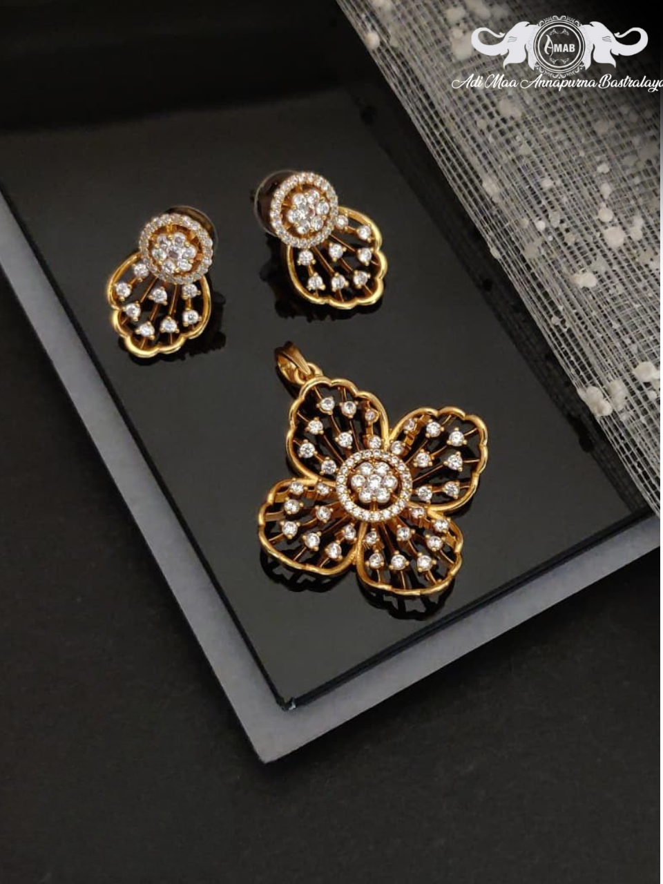 Wholesale Gold Plated AD Flower Pendant Set - Black Enamel