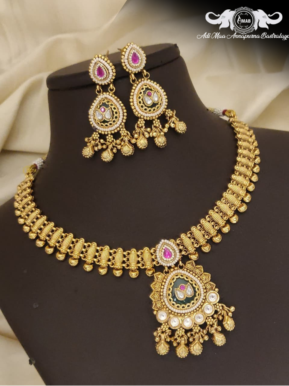 Wholesale Antique Choker Set Tear Drop Enamel Pendant - Bulk