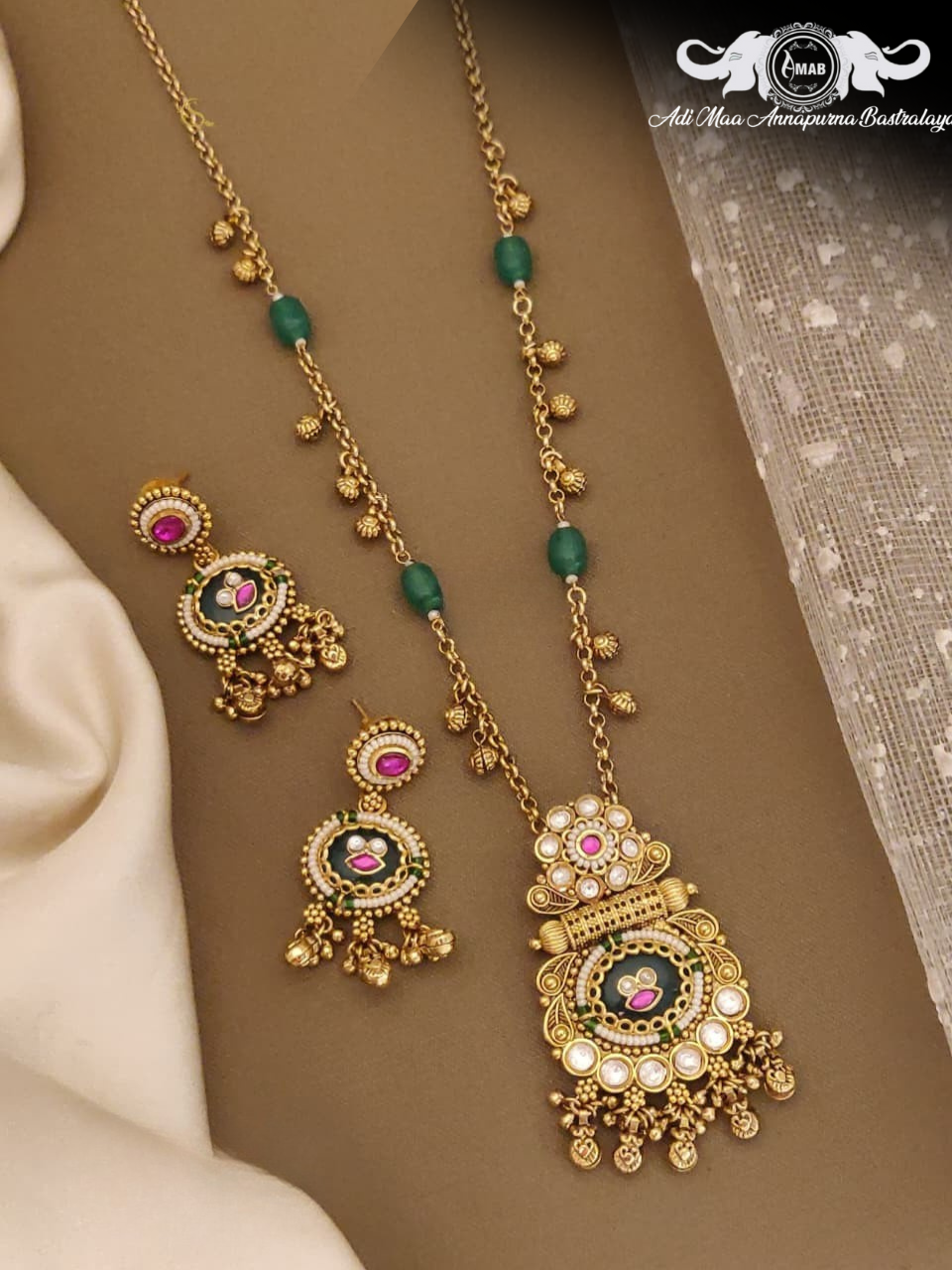 Wholesale Antique Long Chain Set Green Enamel Pendant - Bulk