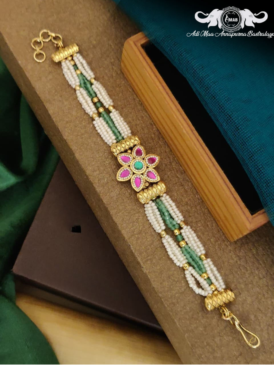 Wholesale Polki Kundan Pearl Bracelet Antique Finish - Bulk